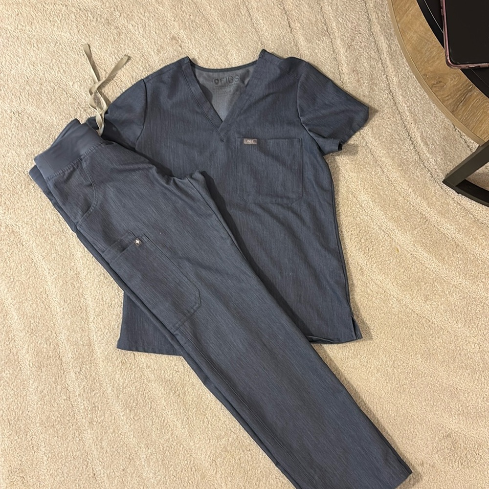 Rare XS Heather Denim Scrub Set